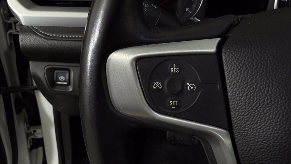 Used 2017 GMC Acadia SLE FWD image 18