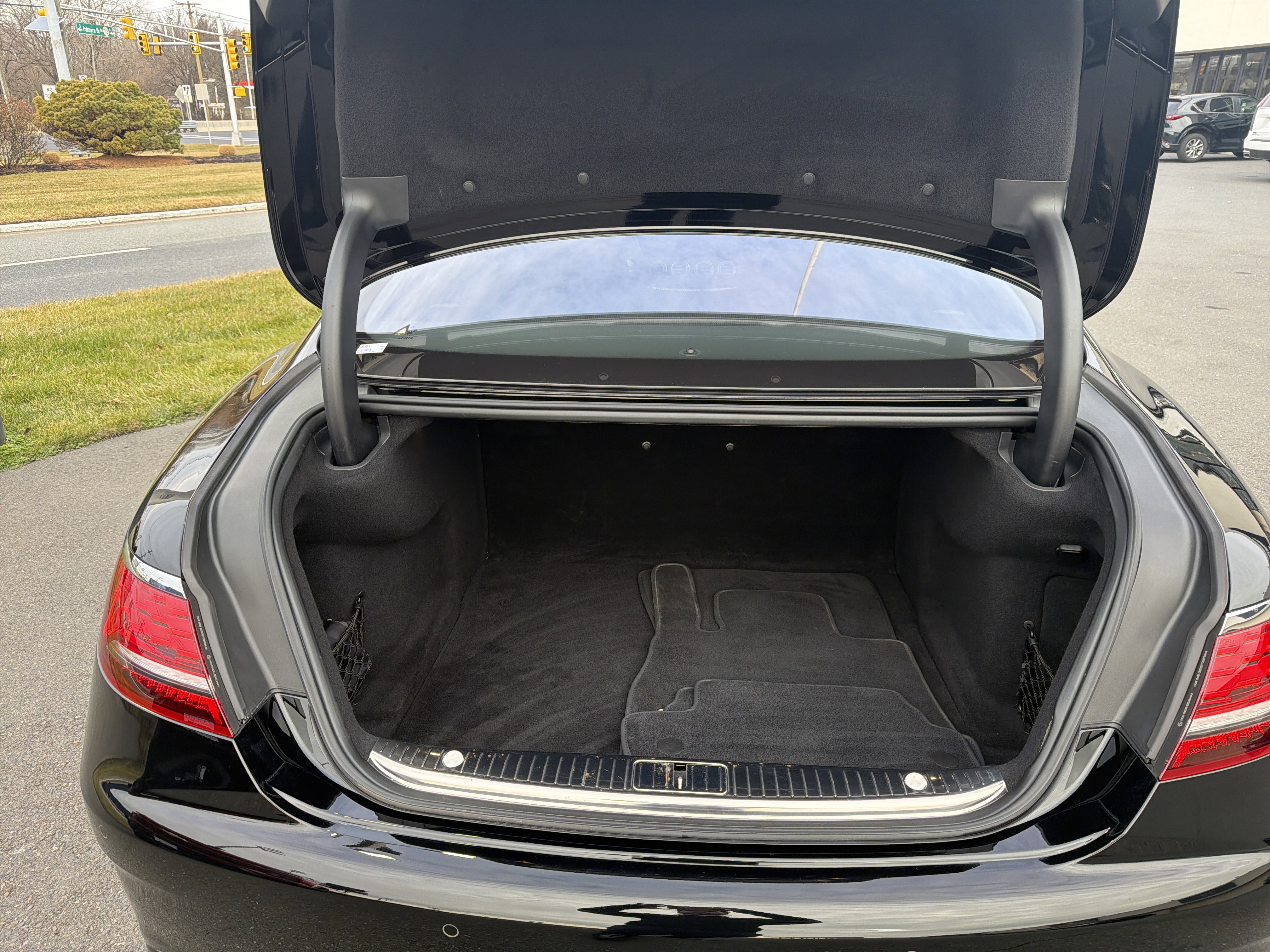 Used 2020 Mercedes-Benz S 560 4MATIC Coupe image 30