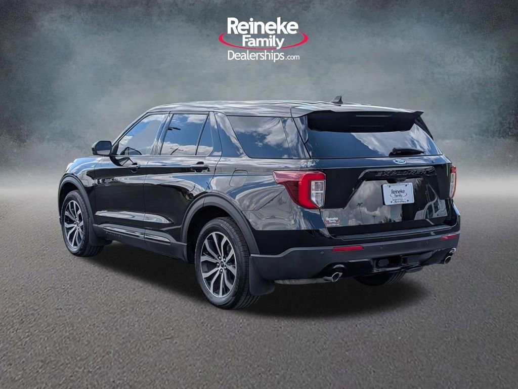Used 2022 Ford Explorer ST-Line w/ Class IV Trailer Tow Package AWD/4WD image 8