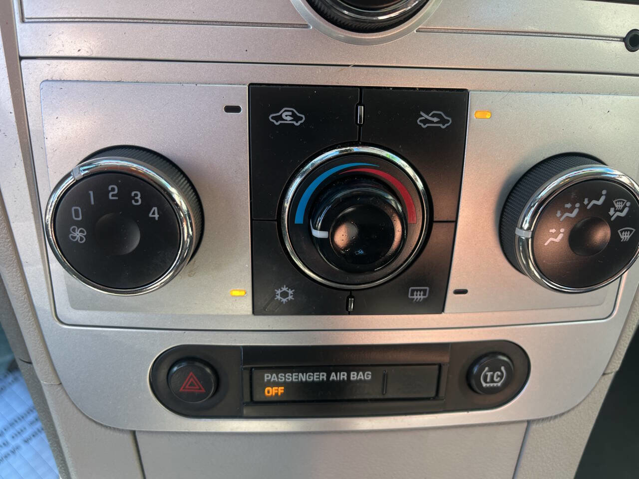 Used 2010 Chevrolet Malibu LS image 17