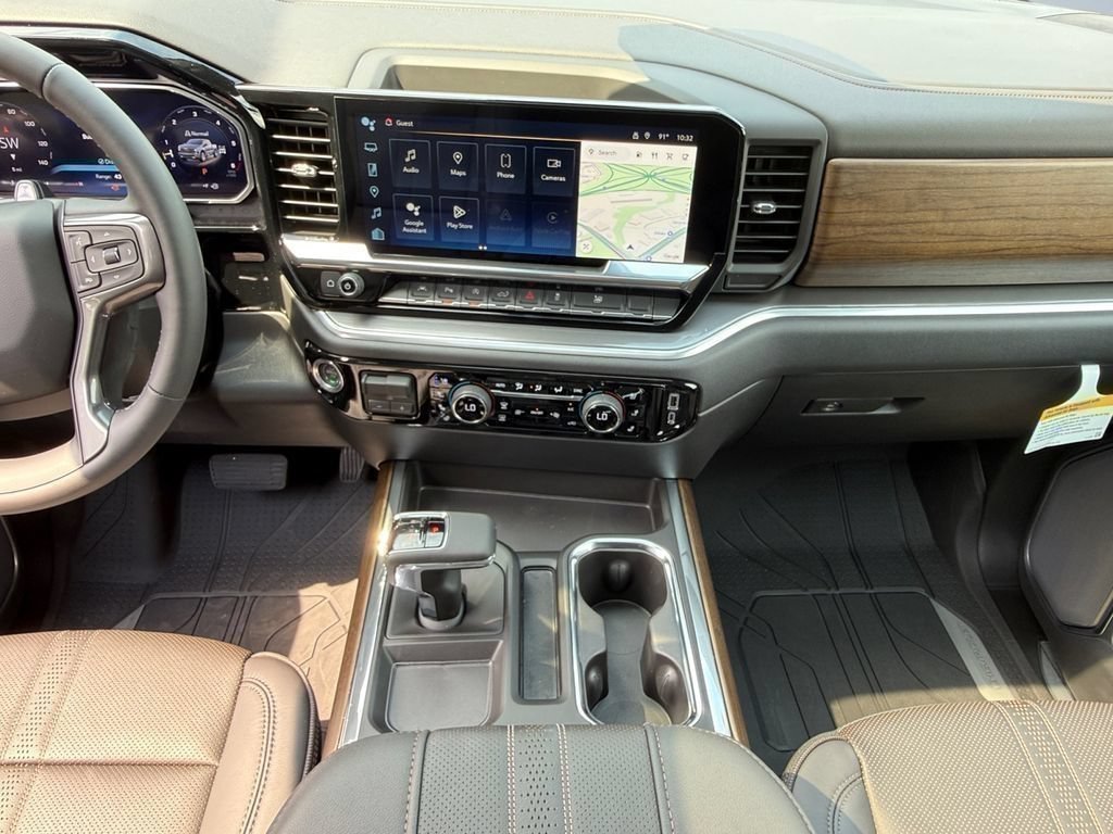 New 2026 Chevrolet Silverado 1500 High Country w/ High Country Premium Package AWD/4WD image 11