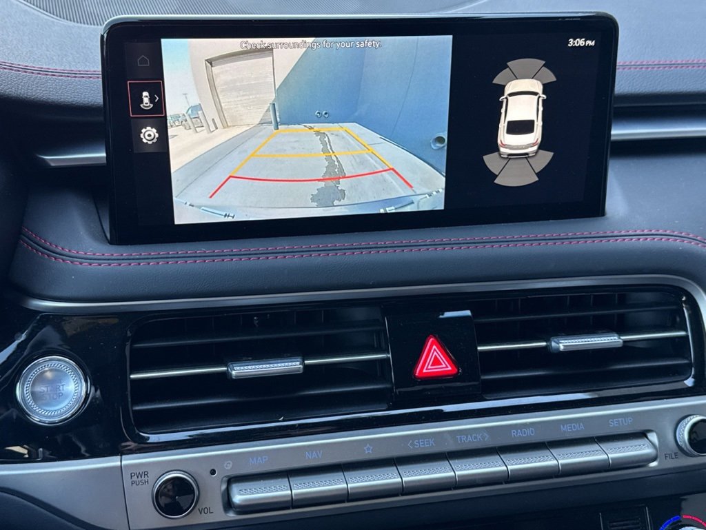 Used 2025 Genesis G70 2.5T w/ Sport Prestige Package image 12