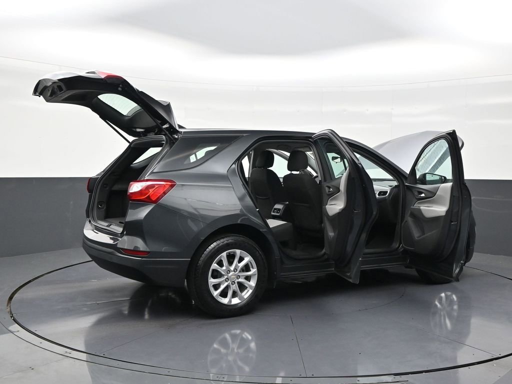Used 2021 Chevrolet Equinox LS image 28