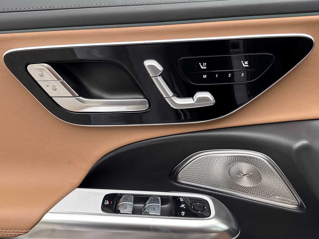 New 2026 Mercedes-Benz E 350 4MATIC Sedan image 23