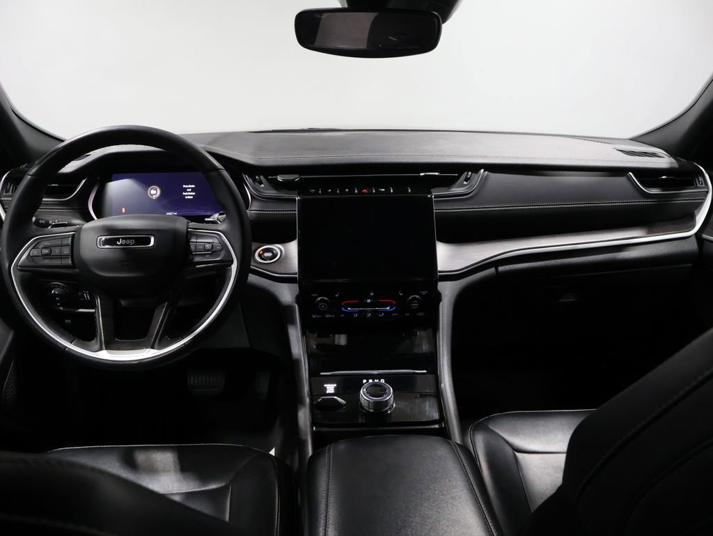Used 2024 Jeep Grand Cherokee Limited AWD/4WD image 14