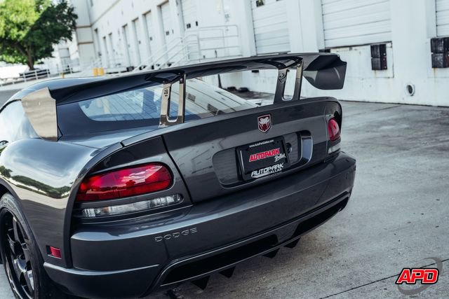Used 2009 Dodge Viper ACR RWD image 37