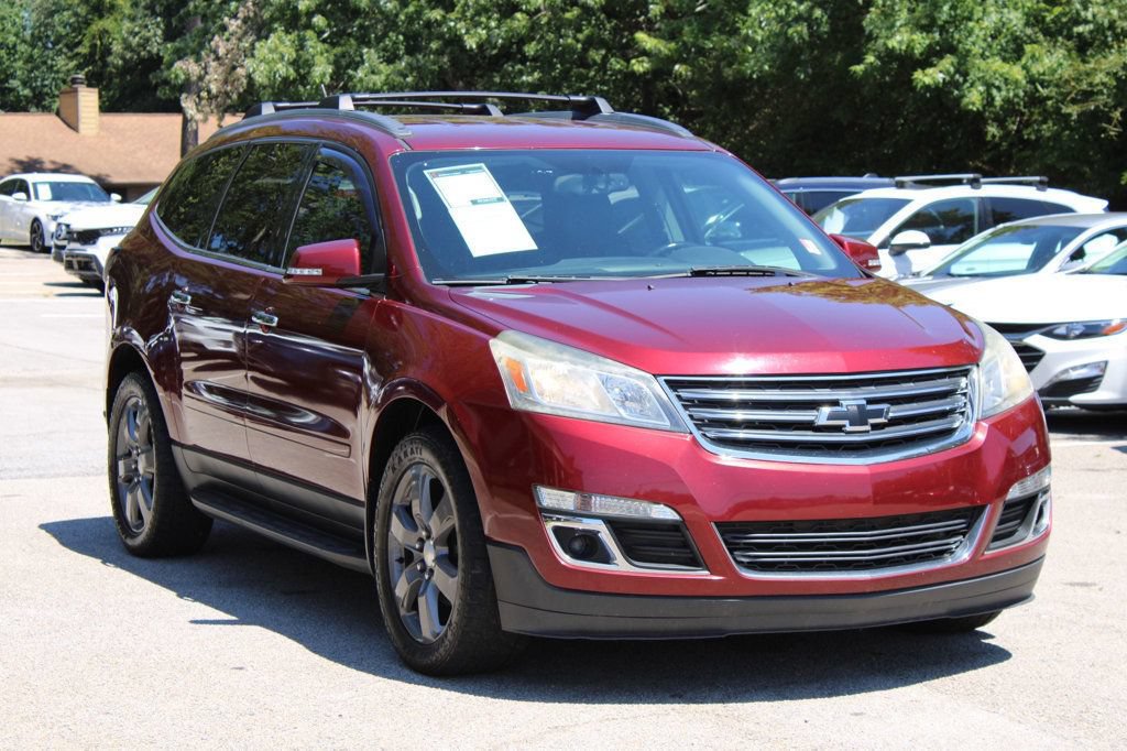 Used 2017 Chevrolet Traverse LT