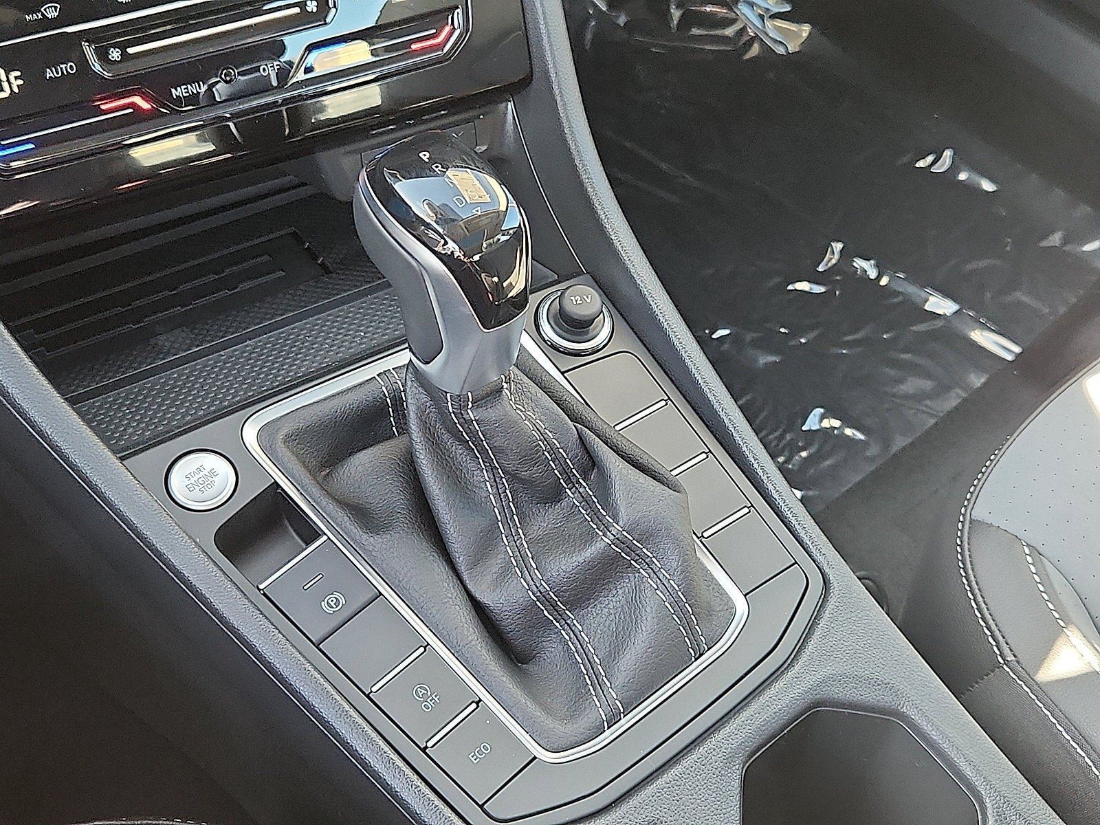 New 2027 Volkswagen Jetta SE FWD image 13