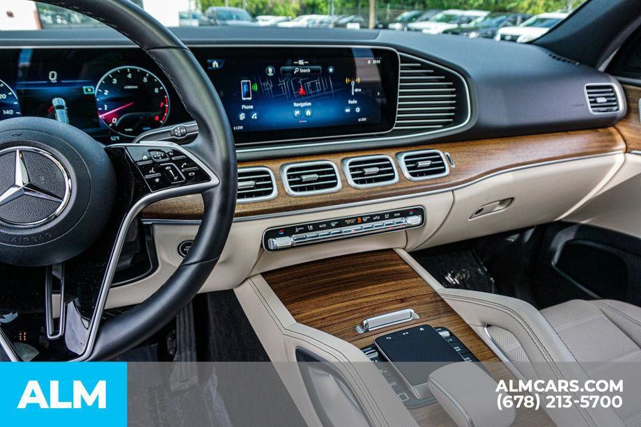 Used 2025 Mercedes-Benz GLE 580 4MATIC image 31