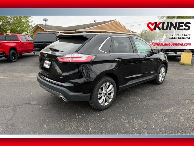 Used 2022 Ford Edge Titanium AWD/4WD image 5