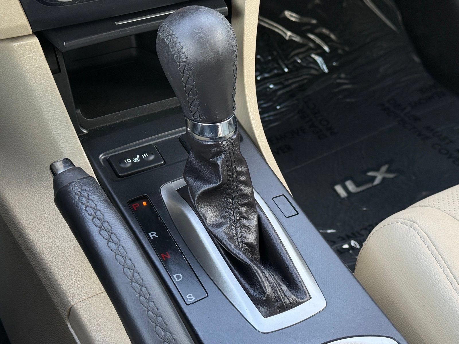 Used 2017 Acura ILX FWD image 32