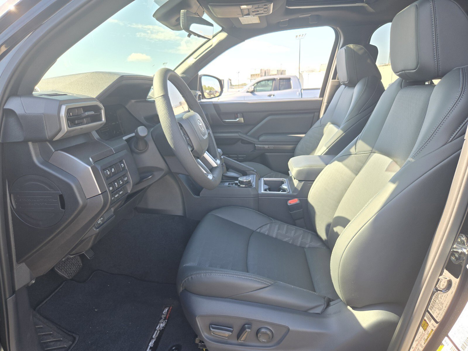 New 2025 Toyota Tacoma TRD Off-Road image 9