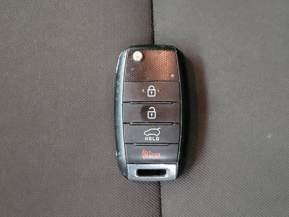 Used 2019 Kia Soul FWD image 32