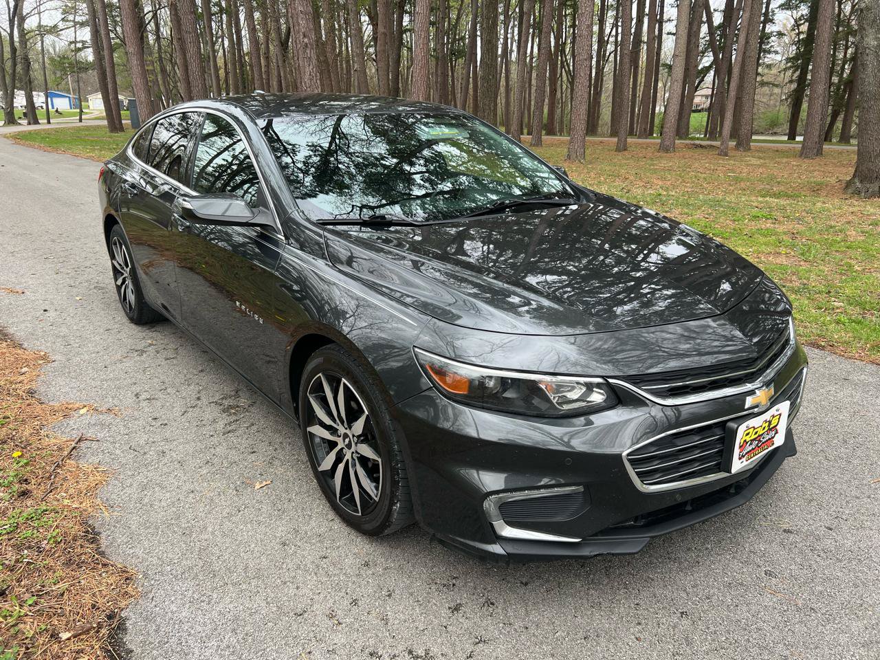 Used 2016 Chevrolet Malibu LT FWD image 4