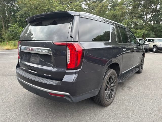Used 2023 GMC Yukon XL SLT AWD/4WD image 5