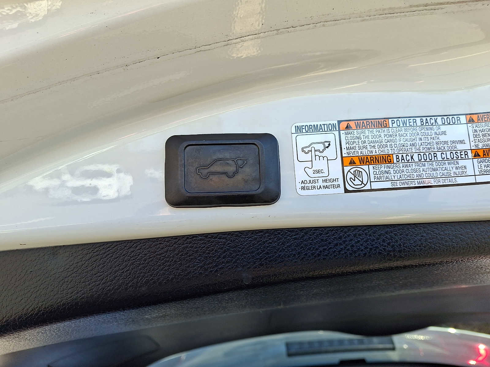 Used 2015 Toyota RAV4 XLE image 31