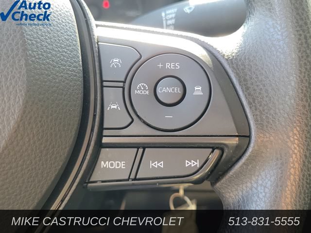 Used 2025 Toyota Corolla LE FWD image 19