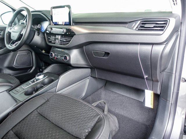 New 2026 Ford Escape Active w/ Cold Weather Package image 2