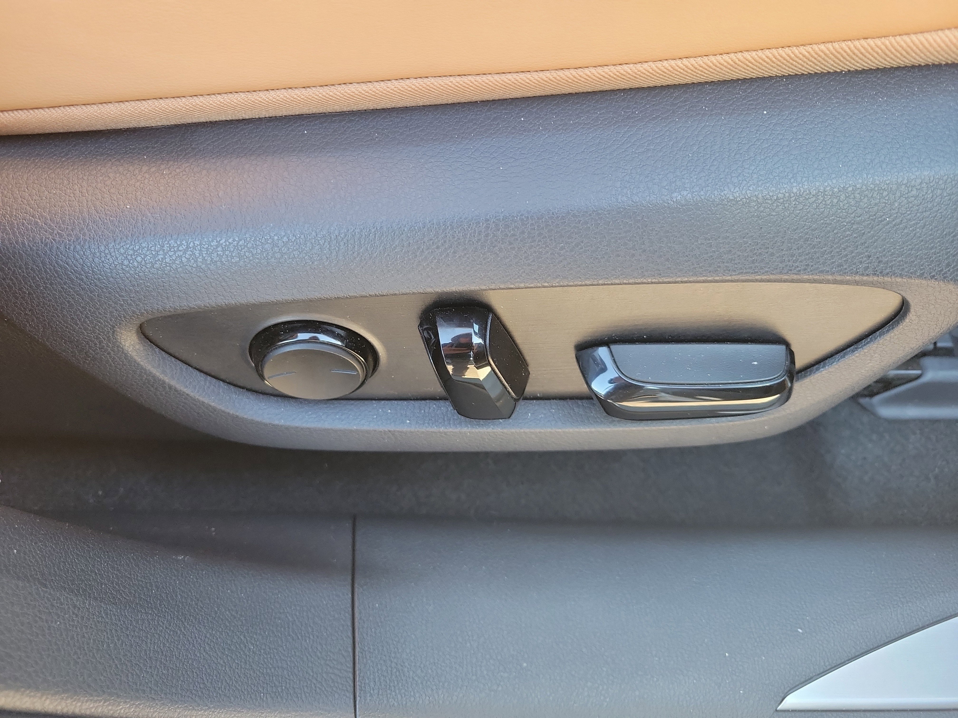 Used 2025 Lexus RX 350h image 9