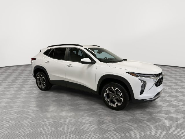 New 2026 Chevrolet Trax LT w/ LT Convenience Package FWD image 13