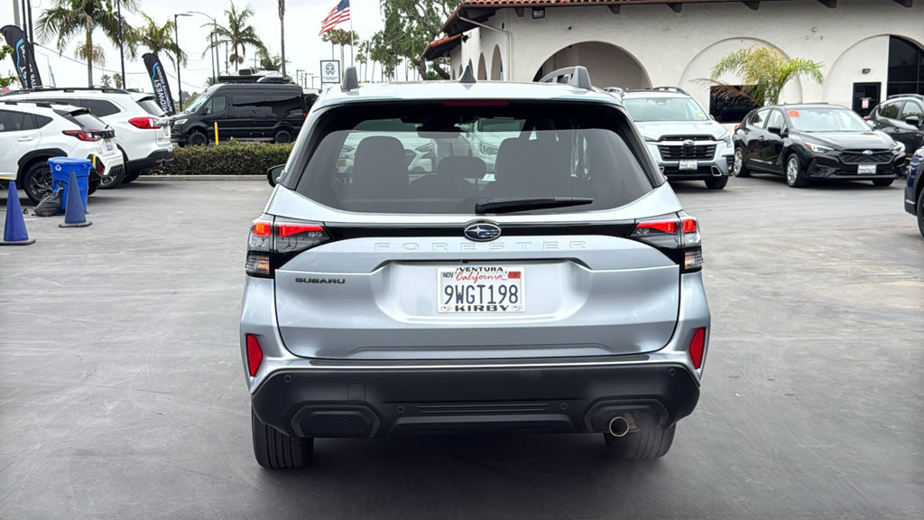 Used 2026 Subaru Forester Limited AWD/4WD image 5