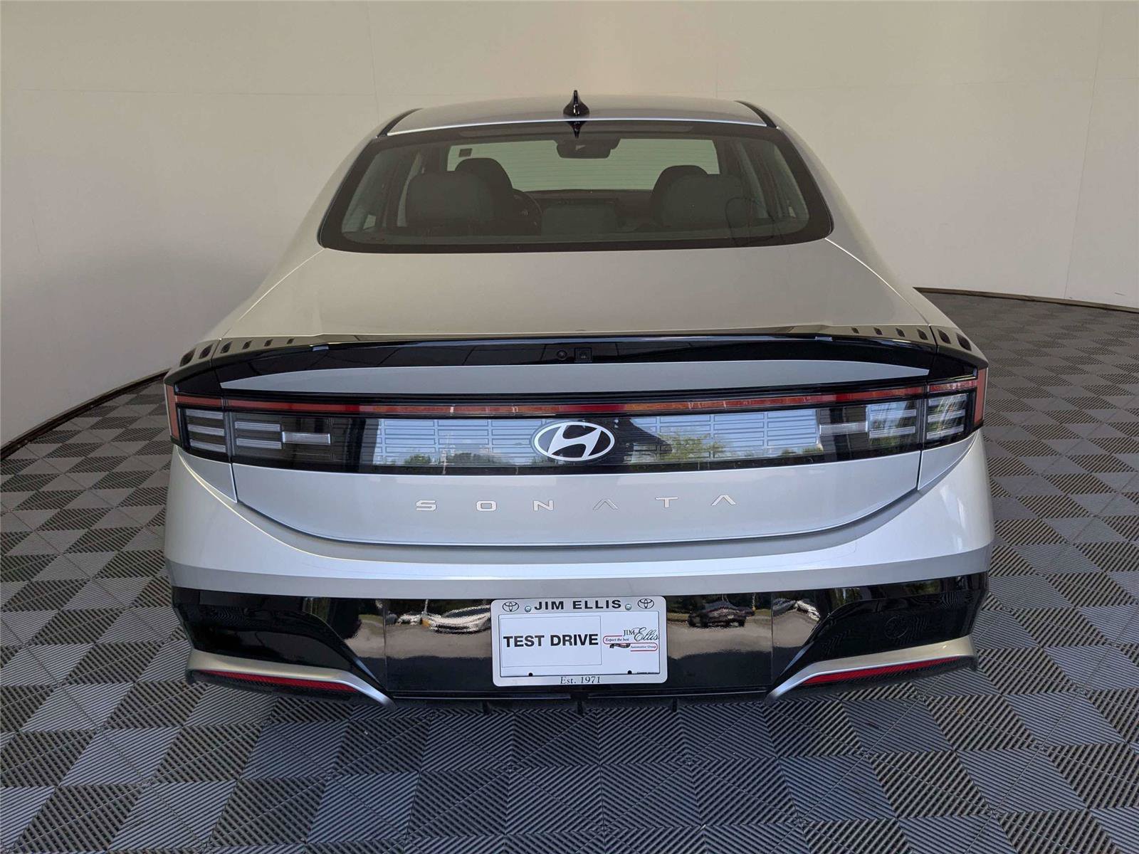 Used 2026 Hyundai Sonata SEL FWD image 6