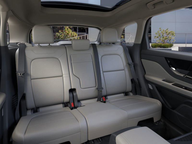 New 2026 Lincoln Corsair Grand Touring image 11