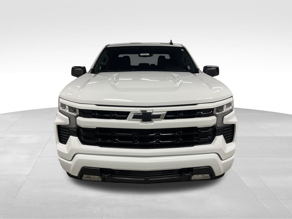 Used 2023 Chevrolet Silverado 1500 RST w/ Z71 Off-Road Package AWD/4WD image 4