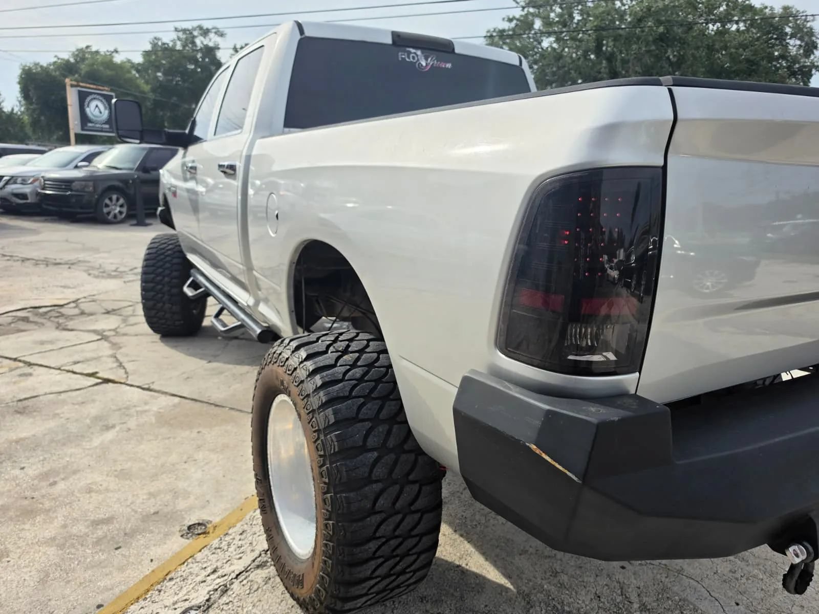 Used 2012 RAM 2500 ST w/ Chrome Appearance Group AWD/4WD image 6