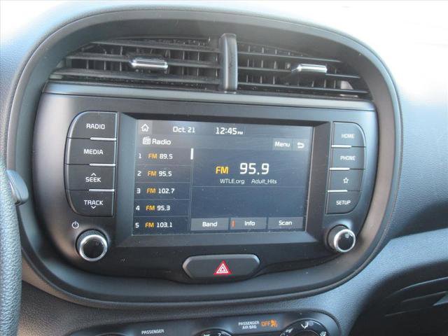 Used 2021 Kia Soul S image 24
