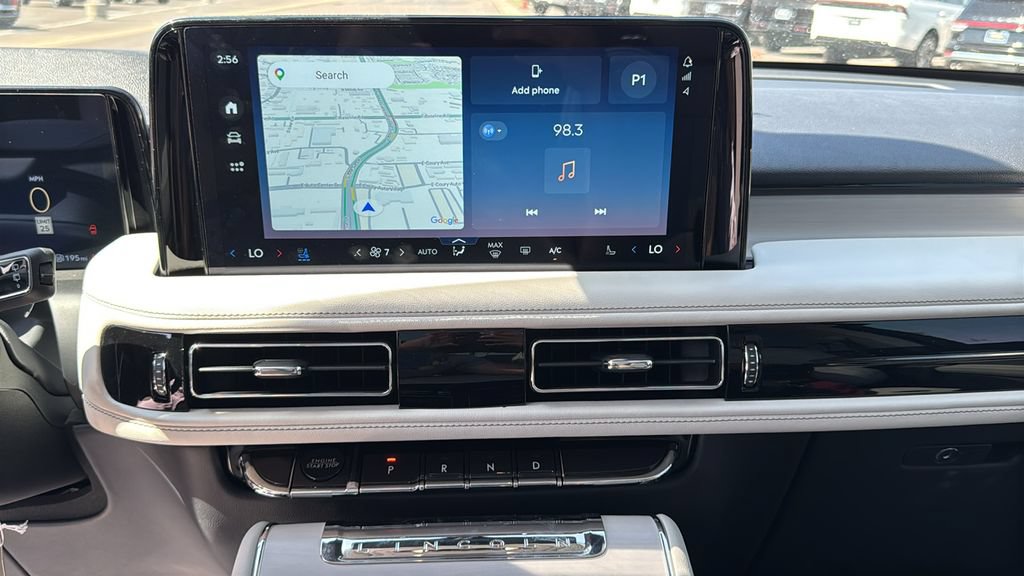 New 2026 Lincoln Aviator Reserve AWD/4WD image 13