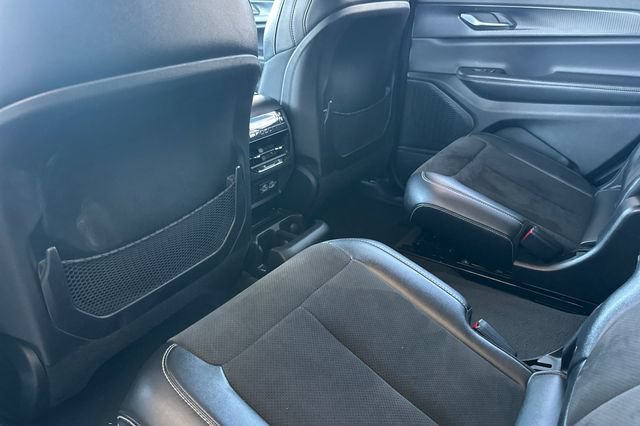 Certified 2023 Jeep Grand Cherokee L Laredo AWD/4WD image 14