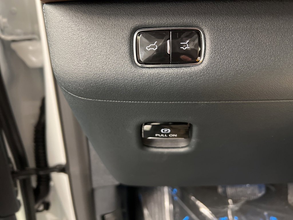 New 2026 Lincoln Navigator Reserve image 26