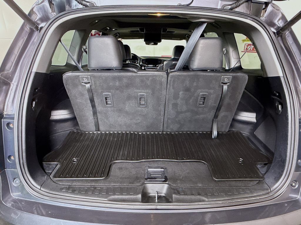Used 2019 Honda Pilot Elite image 31