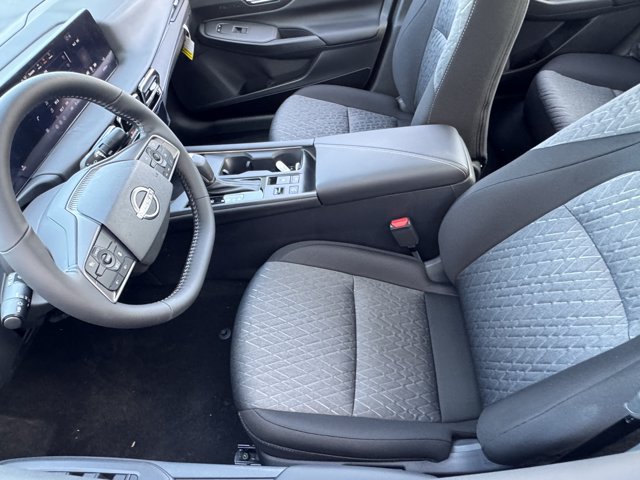 New 2026 Nissan Sentra SV w/ SV Convenience Package FWD image 21