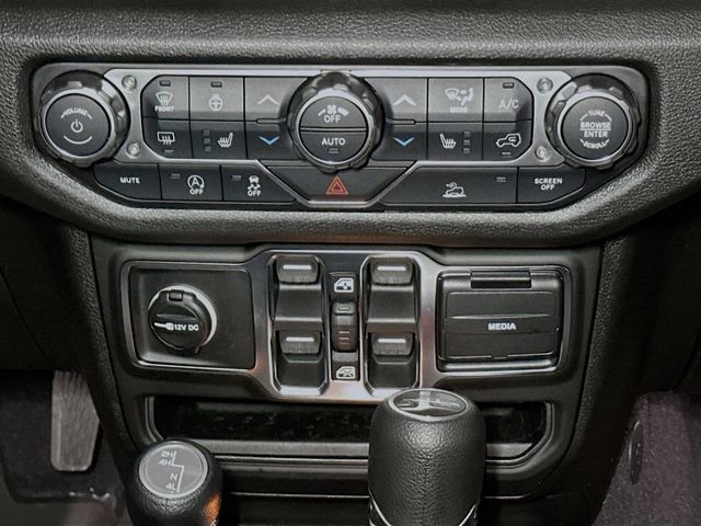 New 2026 Jeep Gladiator Sport image 10