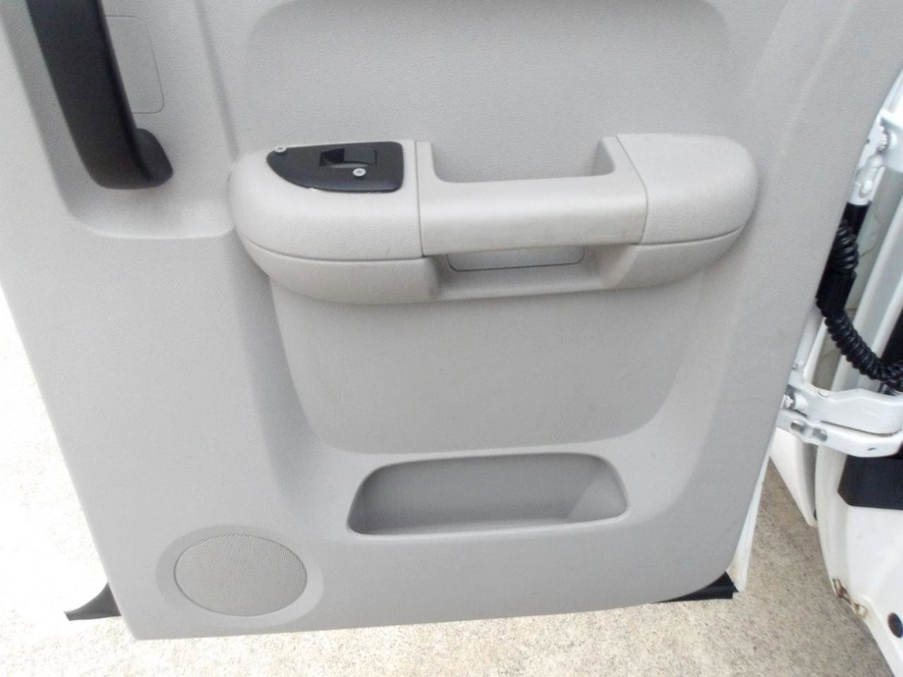 Used 2010 Chevrolet Silverado 1500 W/T RWD image 7