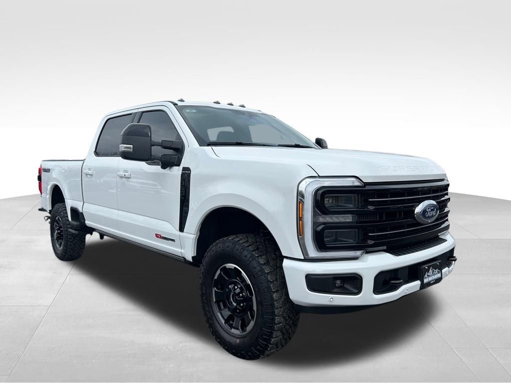 Used 2025 Ford F350 Platinum w/ Tremor Off-Road Package image 26