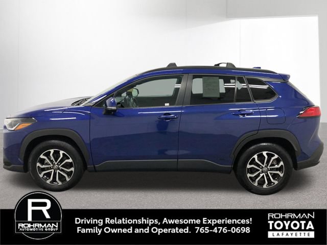 Used 2023 Toyota Corolla Cross AWD Hybrid image 3