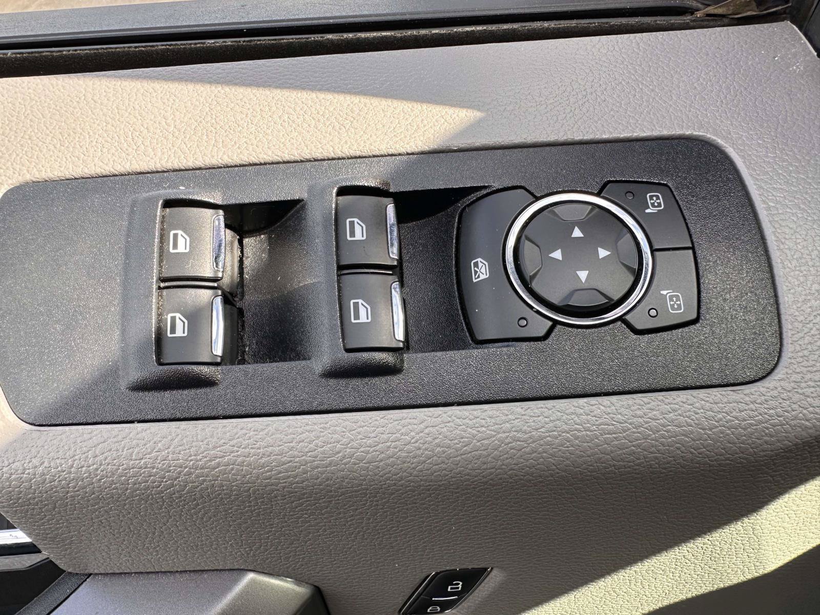 Used 2019 Ford F150 XLT w/ Equipment Group 302A Luxury AWD/4WD image 10