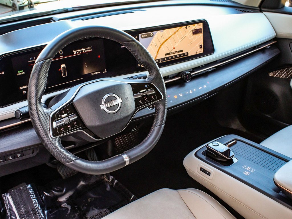 Used 2023 Nissan Ariya AWD image 15