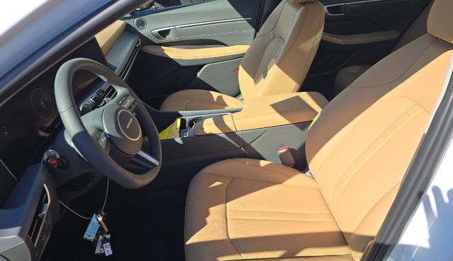 Used 2025 Hyundai Sonata Limited image 5