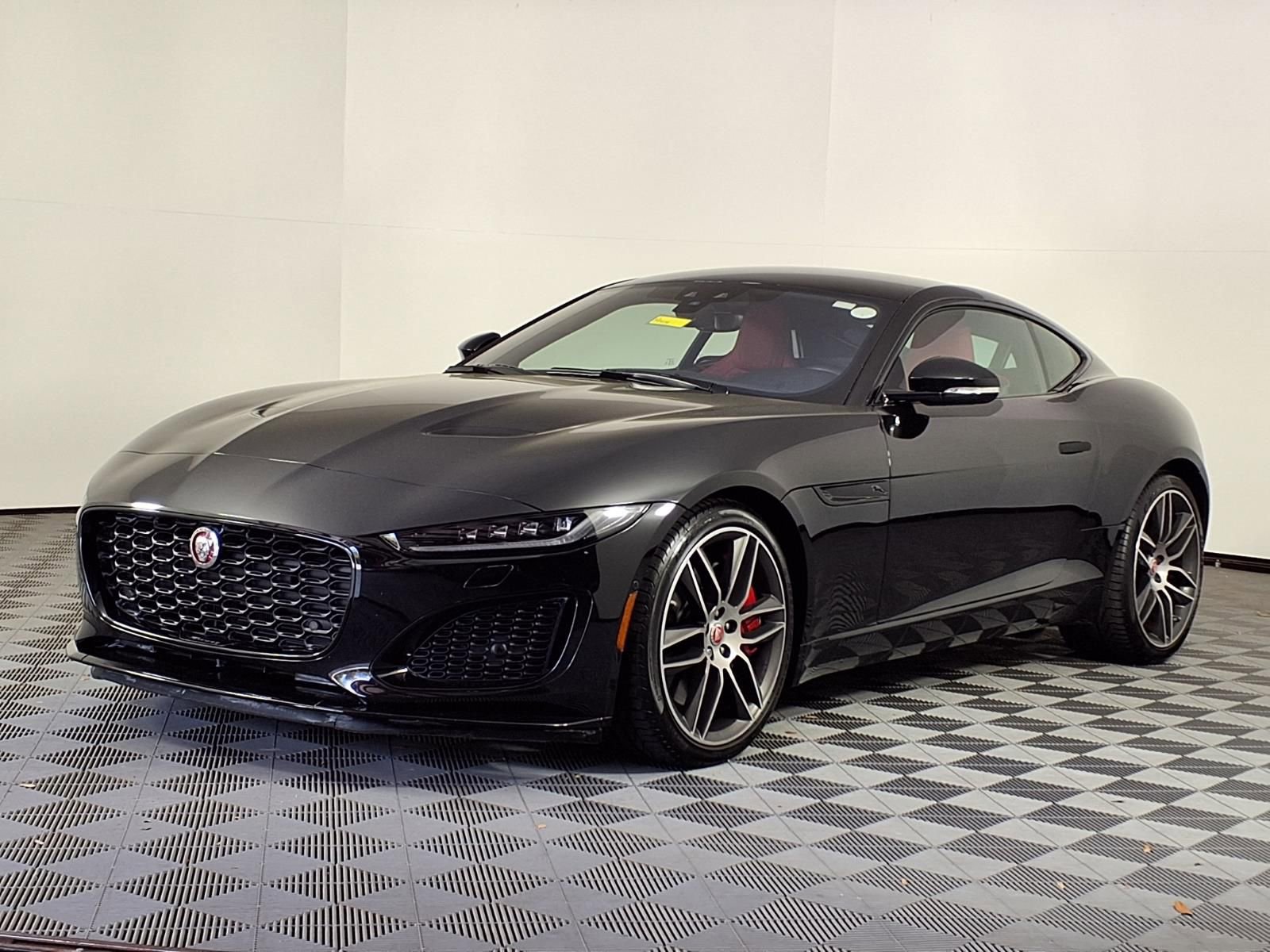 Used 2022 Jaguar F-TYPE Coupe image 3