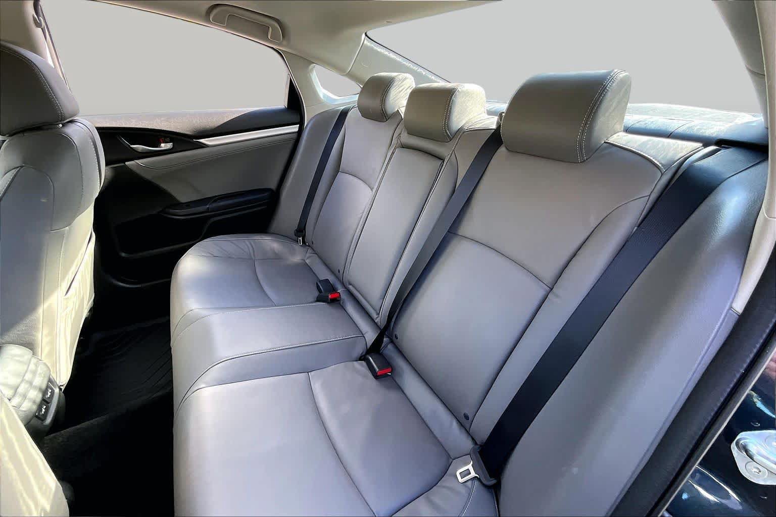 Used 2017 Honda Civic Touring image 20