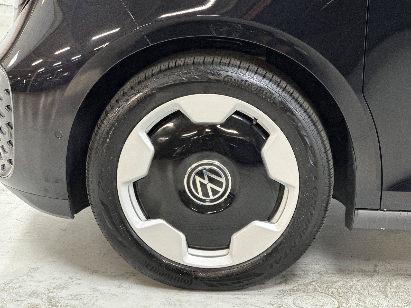 New 2025 Volkswagen ID. Buzz Pro S RWD image 26