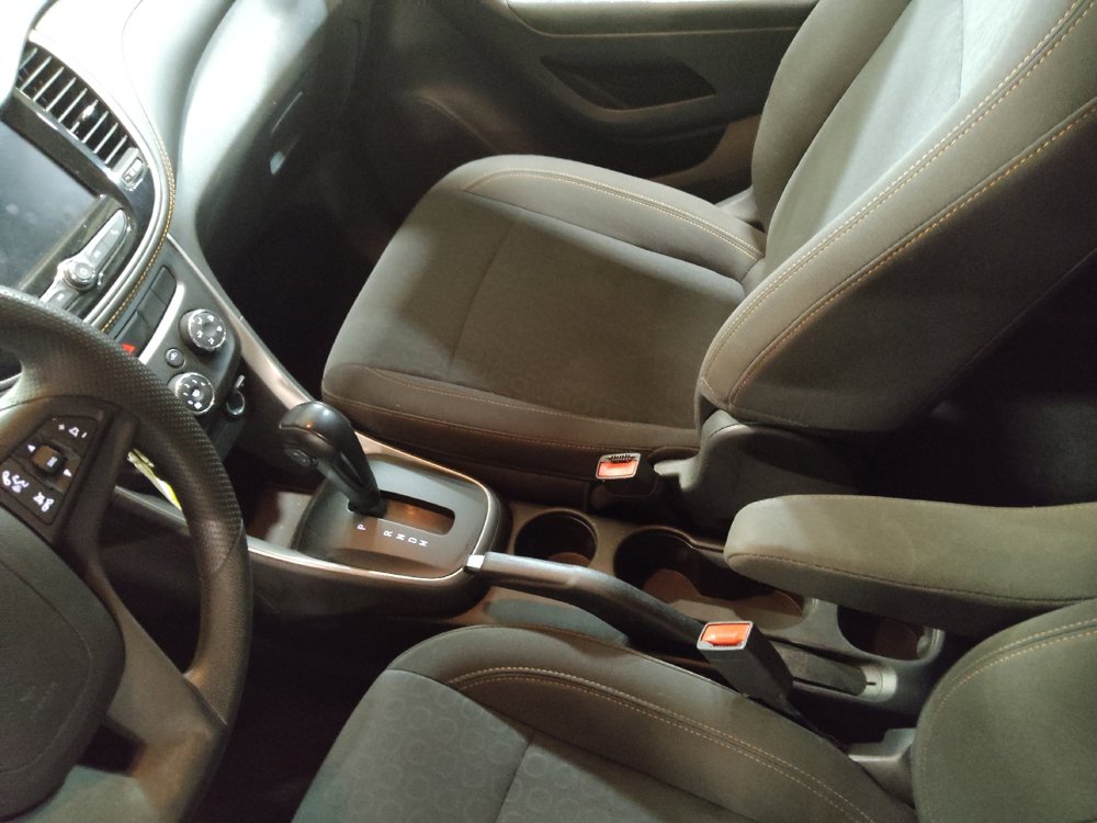 Used 2021 Chevrolet Trax LS w/ Tint and Cruise Package image 26