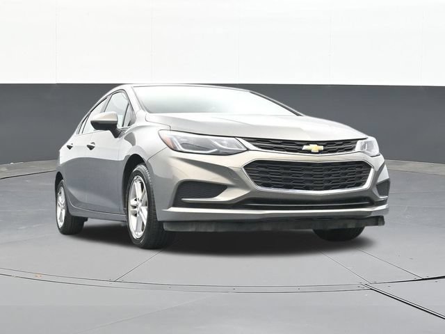 Used 2017 Chevrolet Cruze LT w/ Convenience Package FWD image 57