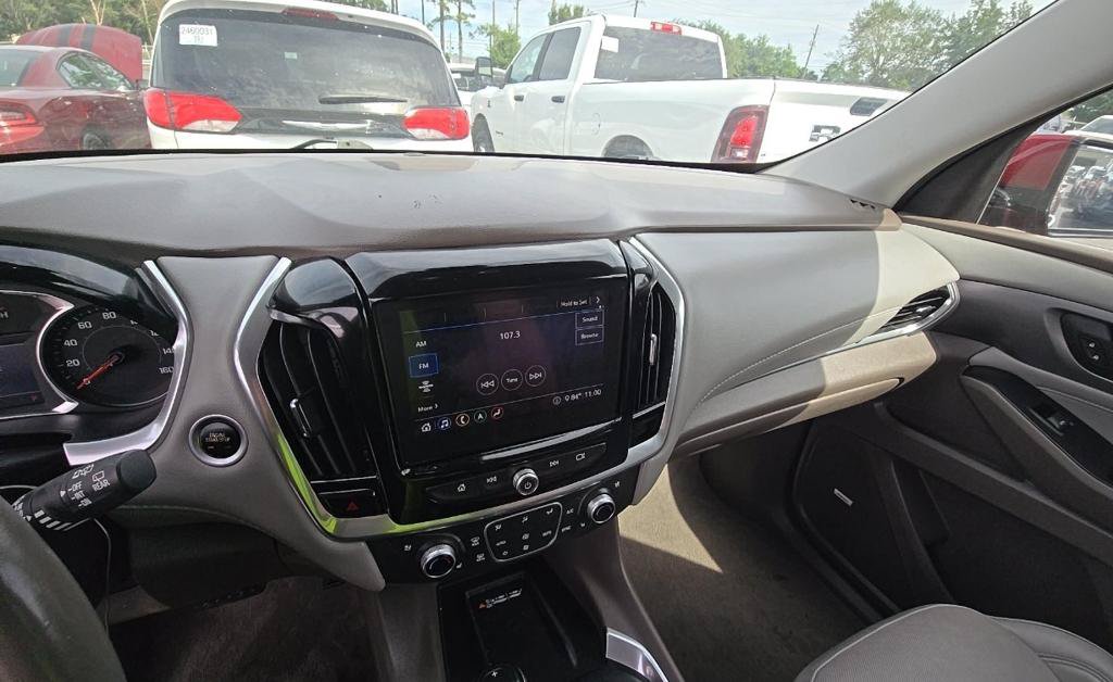 Used 2020 Chevrolet Traverse Premier FWD image 12