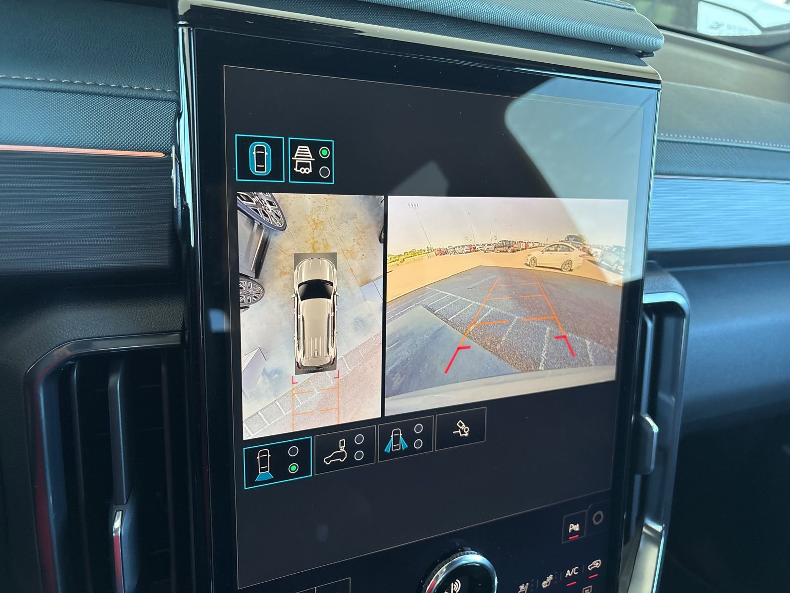 New 2026 GMC Acadia AT4 image 19