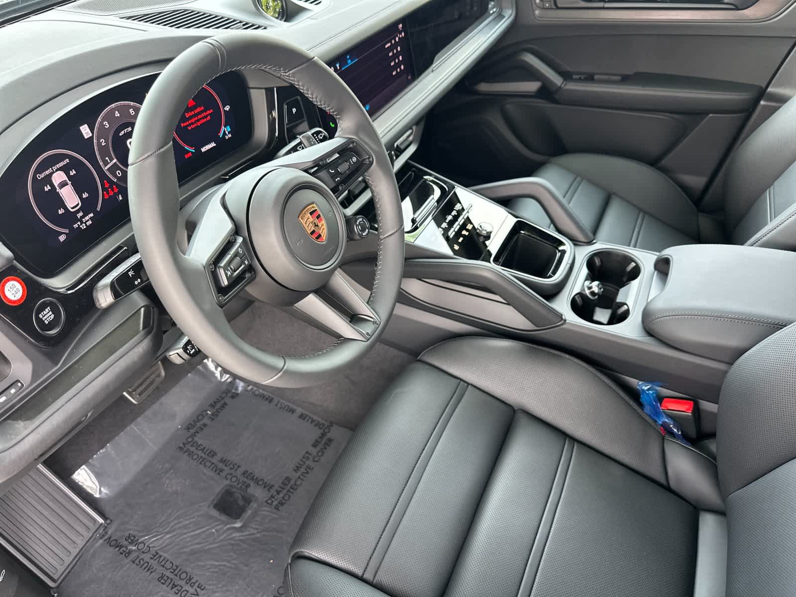 New 2026 Porsche Cayenne GTS AWD/4WD image 4